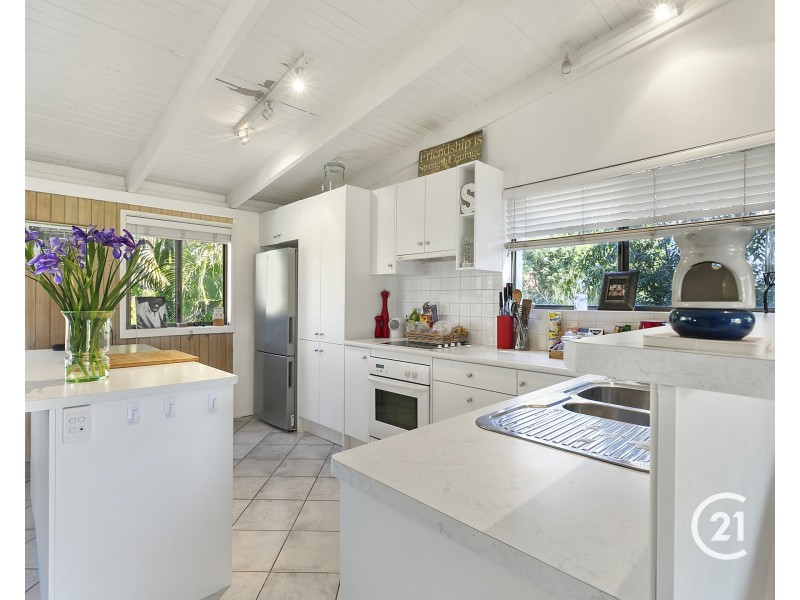 11 Toulambi Street, Noosa Heads QLD 4567