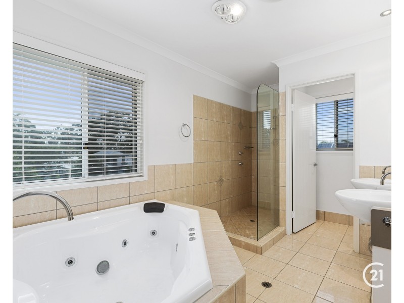 30 Fairway Parade, Peregian Springs QLD 4573