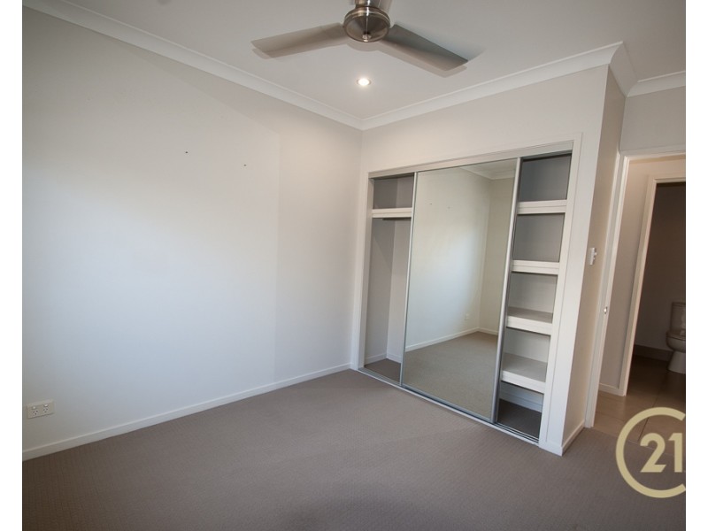 8 Mornington Crescent, Peregian Springs QLD 4573