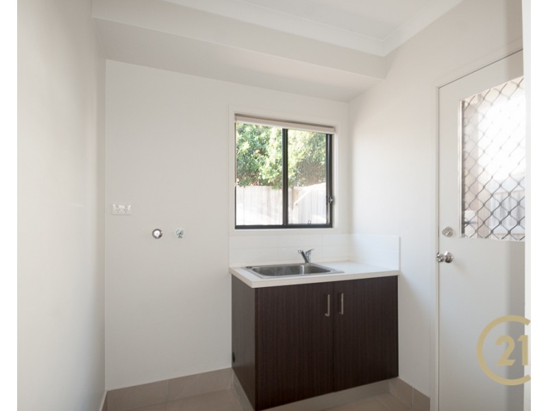 8 Mornington Crescent, Peregian Springs QLD 4573