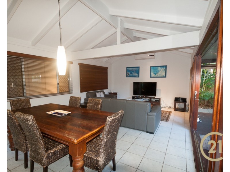 90 Pacific Avenue, Sunshine Beach QLD 4567