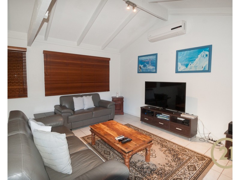 90 Pacific Avenue, Sunshine Beach QLD 4567
