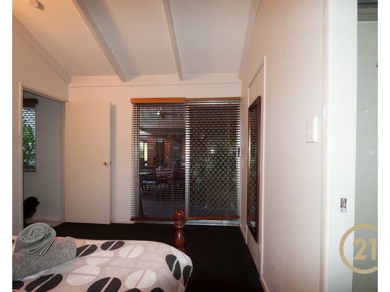 90 Pacific Avenue, Sunshine Beach QLD 4567