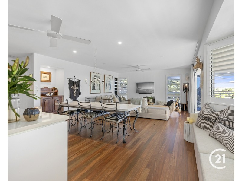 25 Hardy Street, Sunrise Beach QLD 4567