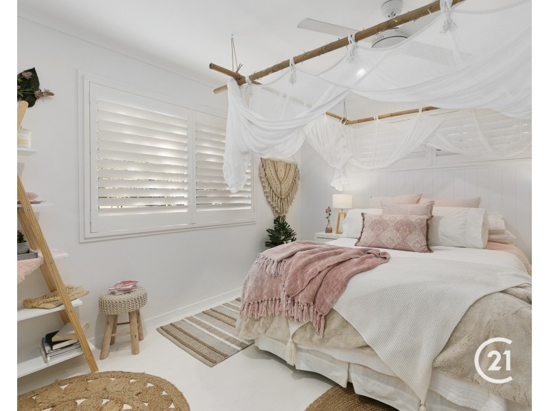 25 Hardy Street, Sunrise Beach QLD 4567