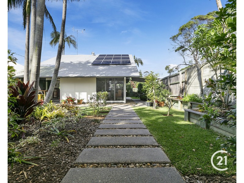 28 Ferris Street, Sunshine Beach QLD 4567