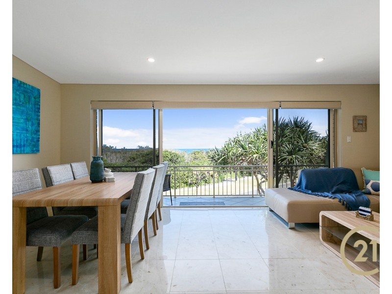 4/2 Tristania Drive, Marcus Beach QLD 4573