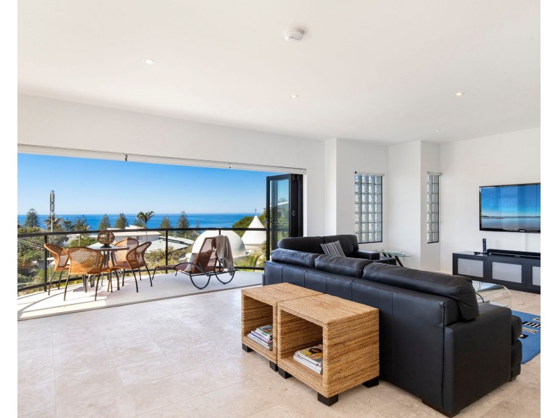 2/33 Duke Street, Sunshine Beach QLD 4567