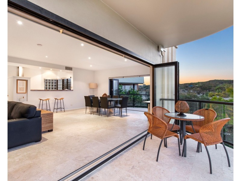 2/33 Duke Street, Sunshine Beach QLD 4567
