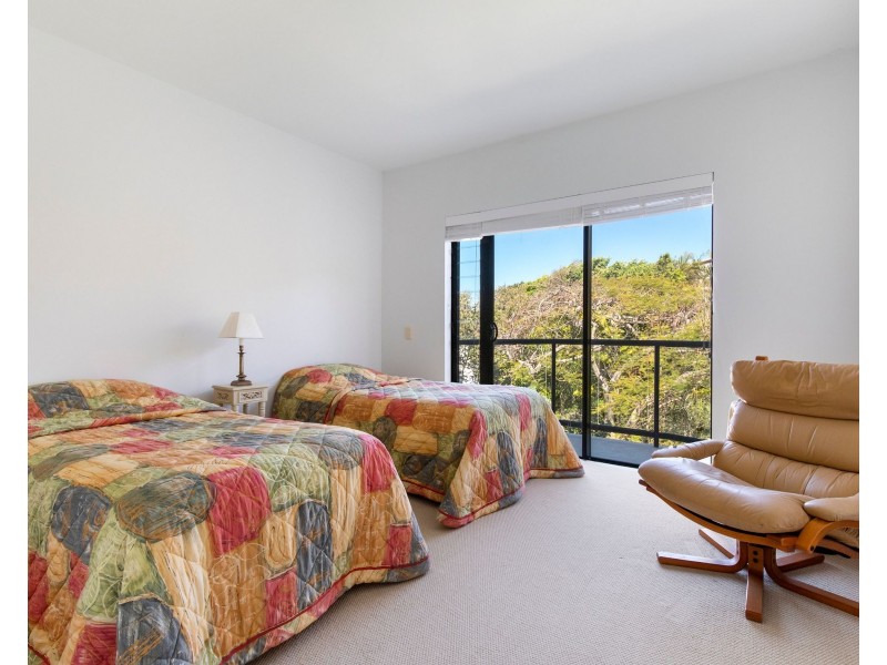 2/33 Duke Street, Sunshine Beach QLD 4567