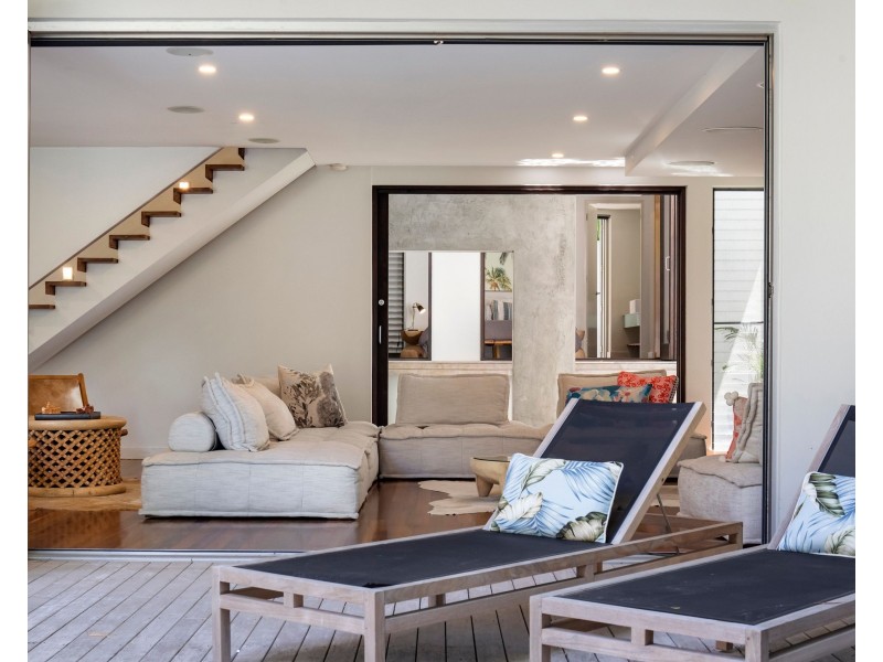 28 Dolphin Bay Drive, Sunshine Beach QLD 4567