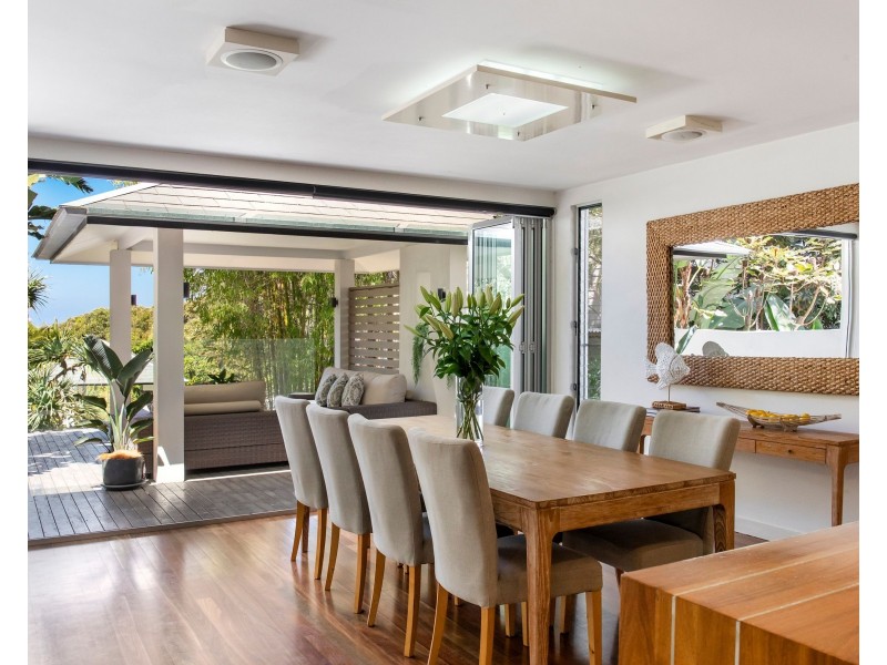 28 Dolphin Bay Drive, Sunshine Beach QLD 4567