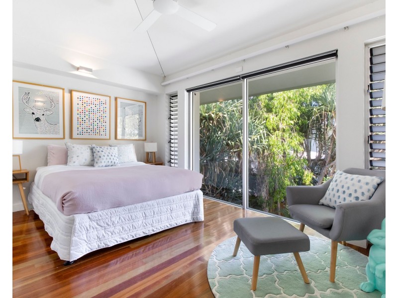 28 Dolphin Bay Drive, Sunshine Beach QLD 4567