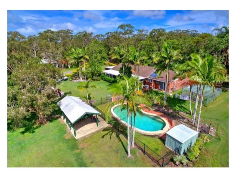 502 McKinnon Drive, Cooroibah QLD 4565