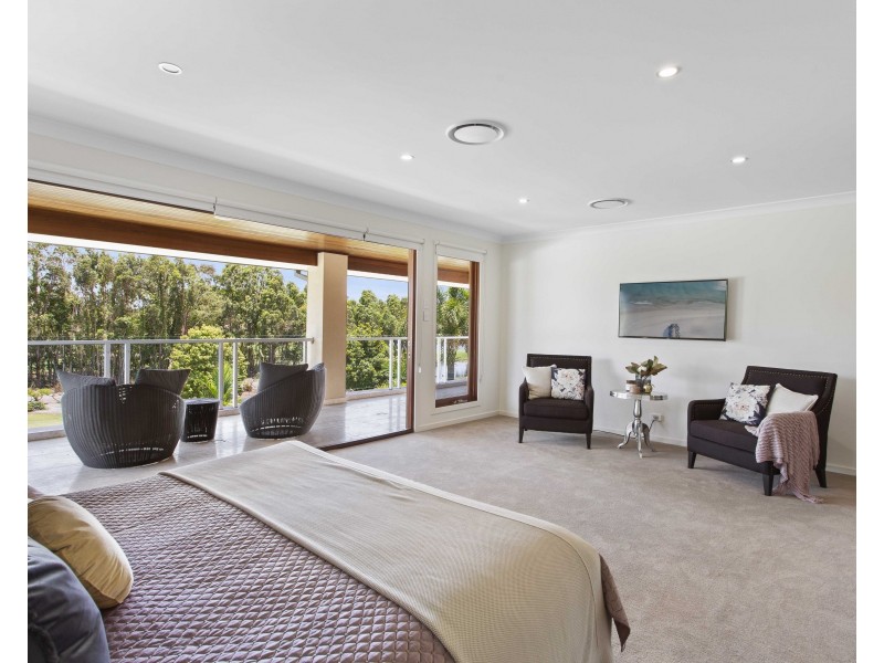 9 Springs Crescent, Noosa Heads QLD 4567