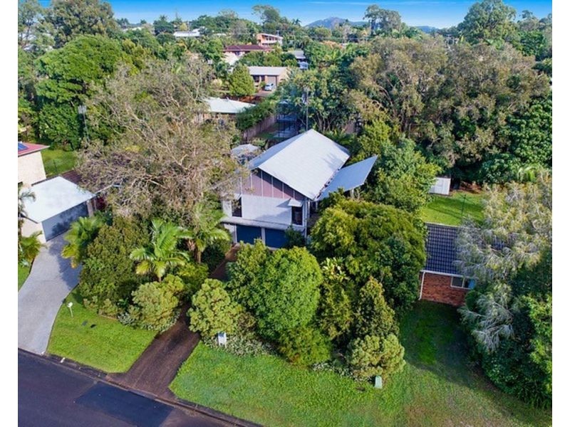 8 Jacaranda Place, Tewantin QLD 4565