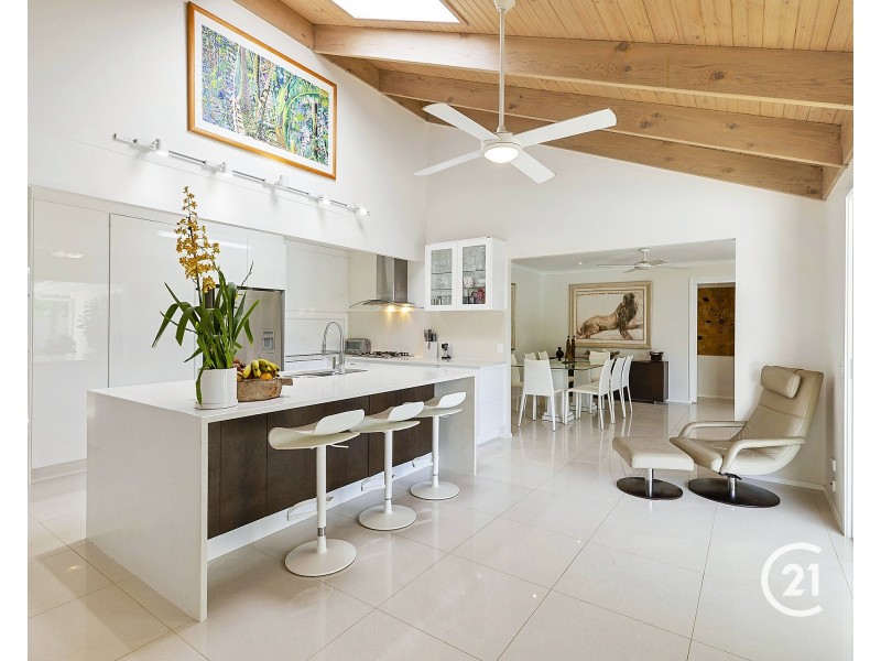 5 Corona Street, Sunshine Beach QLD 4567