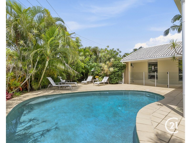 5 Corona Street, Sunshine Beach QLD 4567