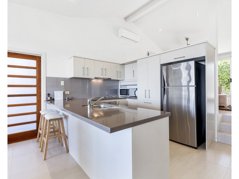 34 Netherby Rise, Sunrise Beach QLD 4567