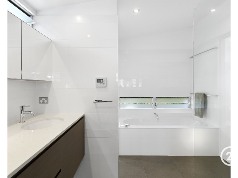 23 Ferguson Street, Sunshine Beach QLD 4567