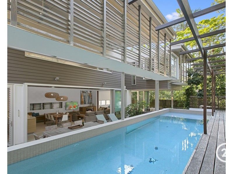 23 Ferguson Street, Sunshine Beach QLD 4567