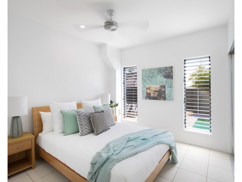 22 Seafarer Court, Castaways Beach QLD 4567