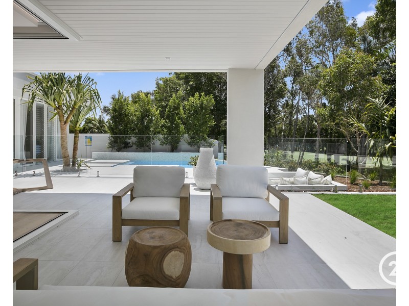 36 Oasis Drive, Noosa Heads QLD 4567