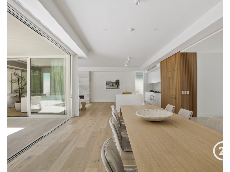 36 Oasis Drive, Noosa Heads QLD 4567