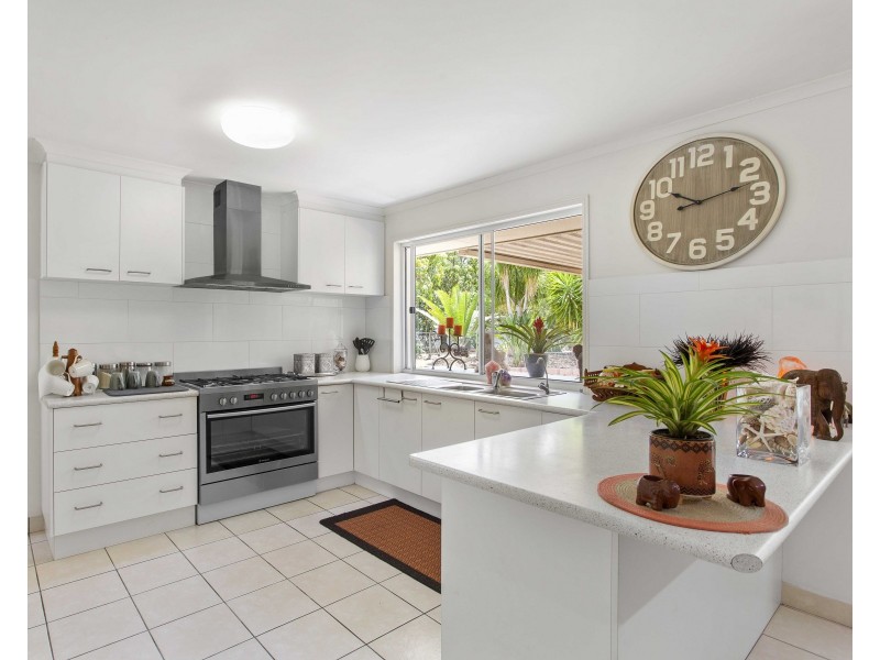 6 Woodhaven Way, Cooroibah QLD 4565