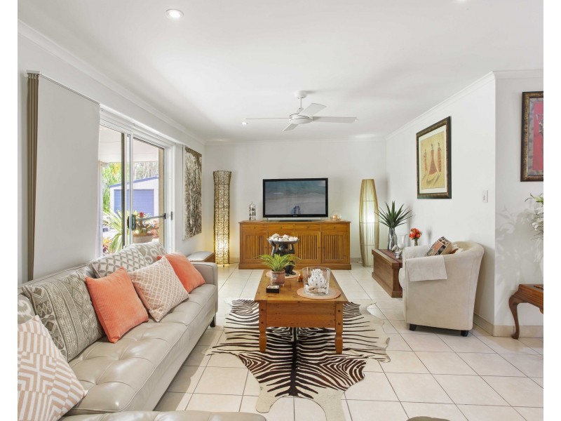 6 Woodhaven Way, Cooroibah QLD 4565