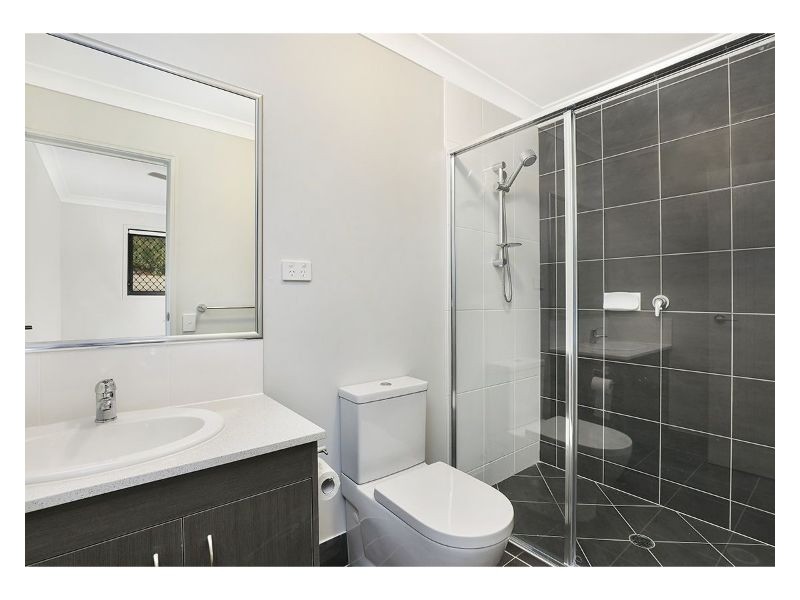 1-2/35 Citron Place, Palmwoods QLD 4555