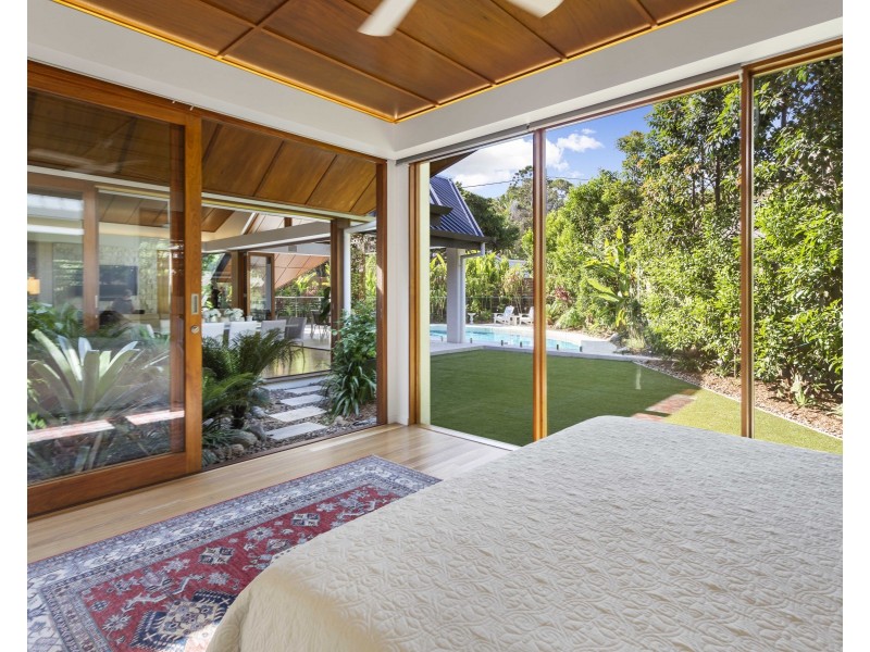 10 Duke Street, Sunshine Beach QLD 4567