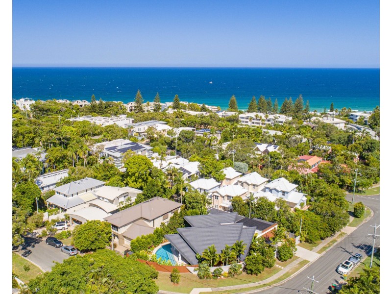10 Duke Street, Sunshine Beach QLD 4567