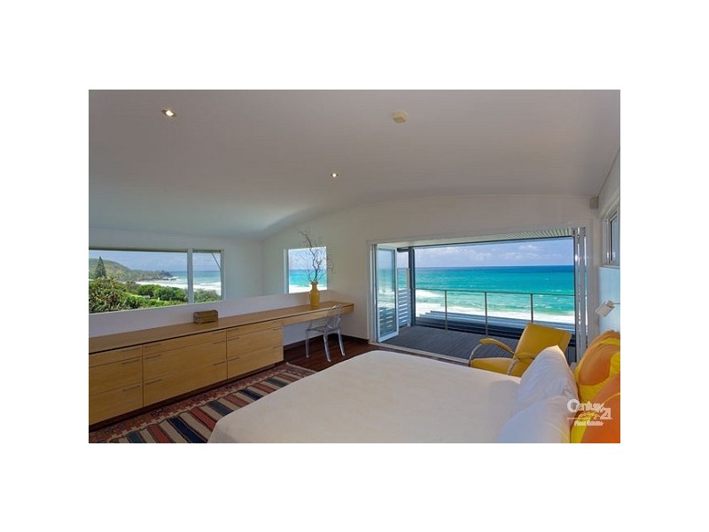 7 The Esplanade, Sunshine Beach QLD 4567