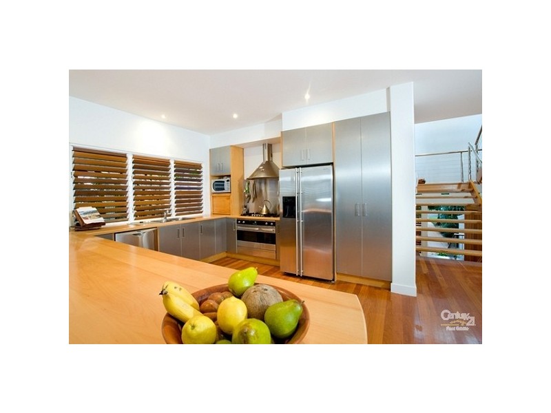 13 Ross Crescent, Sunshine Beach QLD 4567