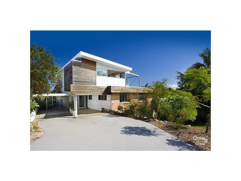 37 Arkana Drive, Noosa Heads QLD 4567