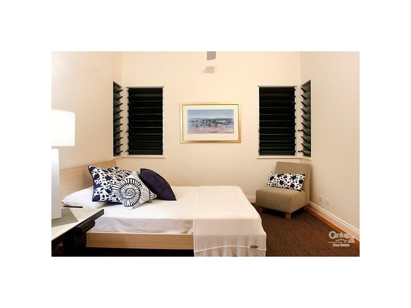 2/41 Sobraon Street, Sunrise Beach QLD 4567