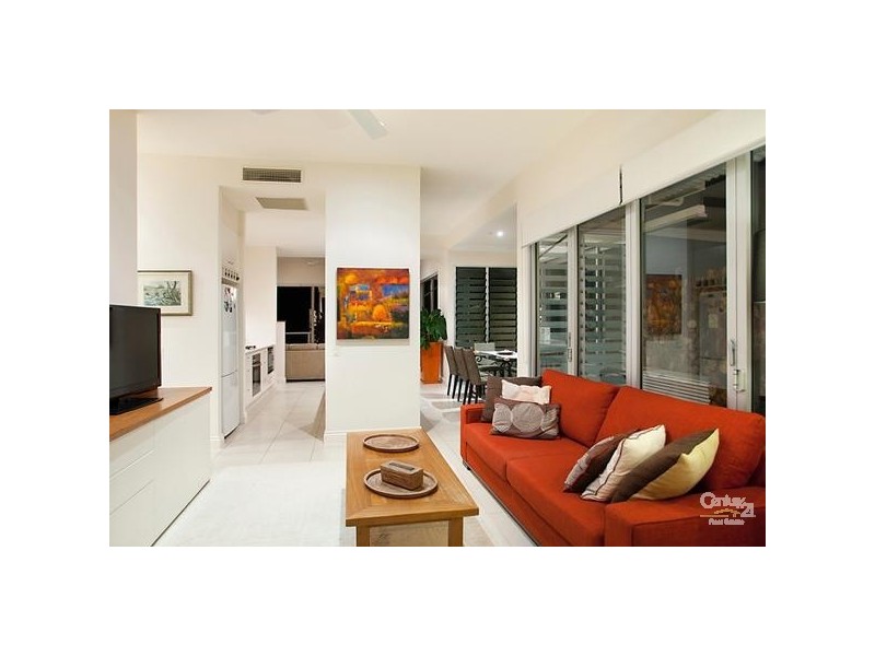 2/41 Sobraon Street, Sunrise Beach QLD 4567