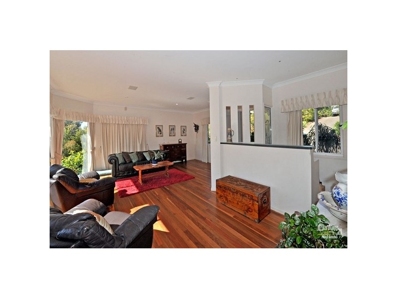 12 Freedom Place, Sunrise Beach QLD 4567