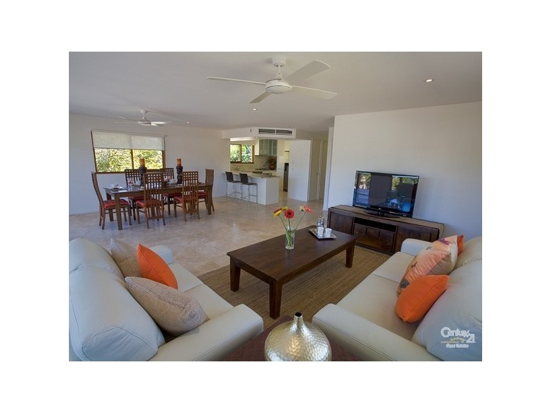 2/55 Elizabeth Street, Noosaville QLD 4566