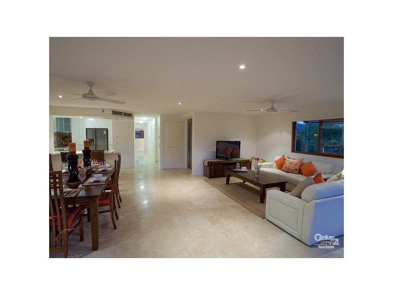2/55 Elizabeth Street, Noosaville QLD 4566