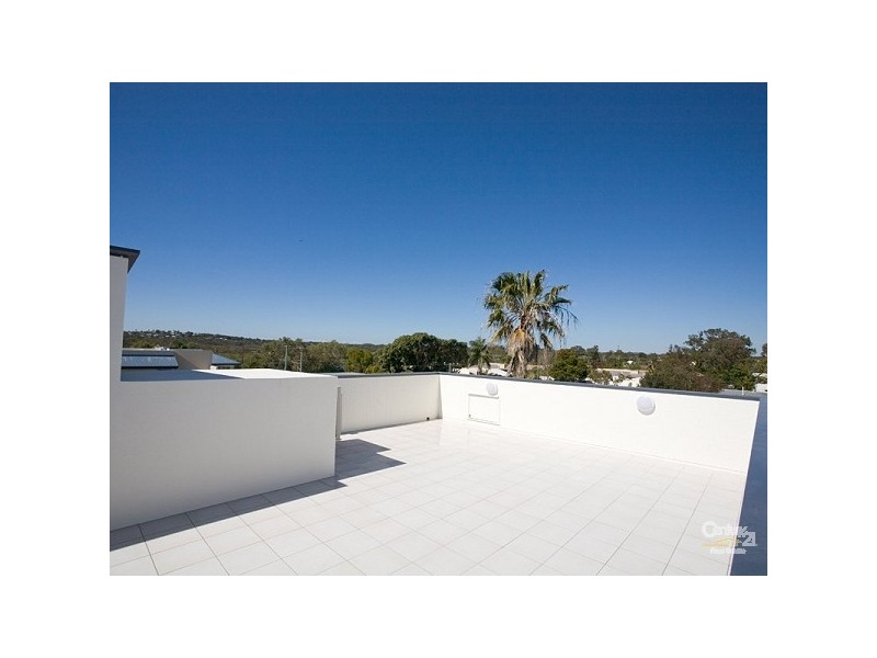 2/55 Elizabeth Street, Noosaville QLD 4566