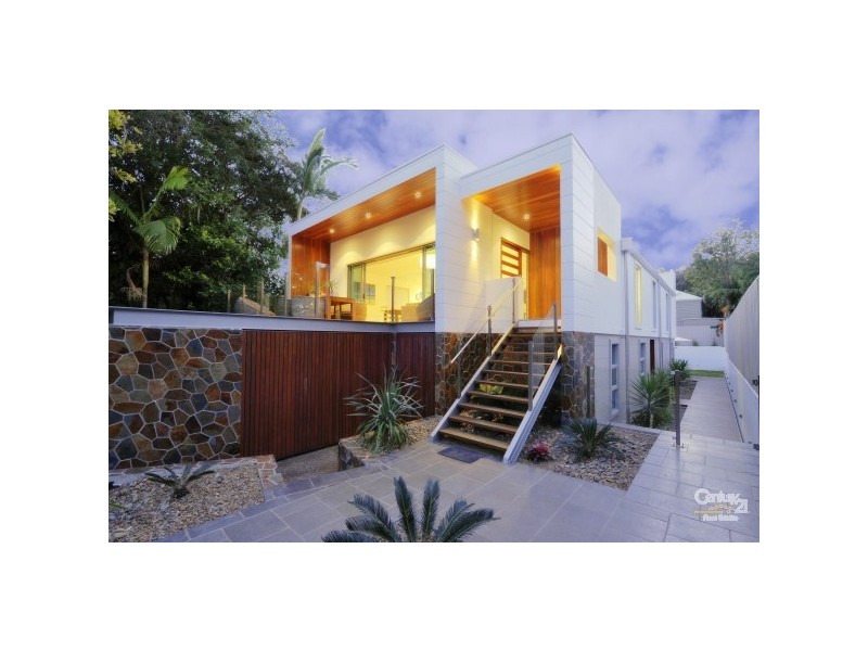 9 Depper Street, Sunshine Beach QLD 4567