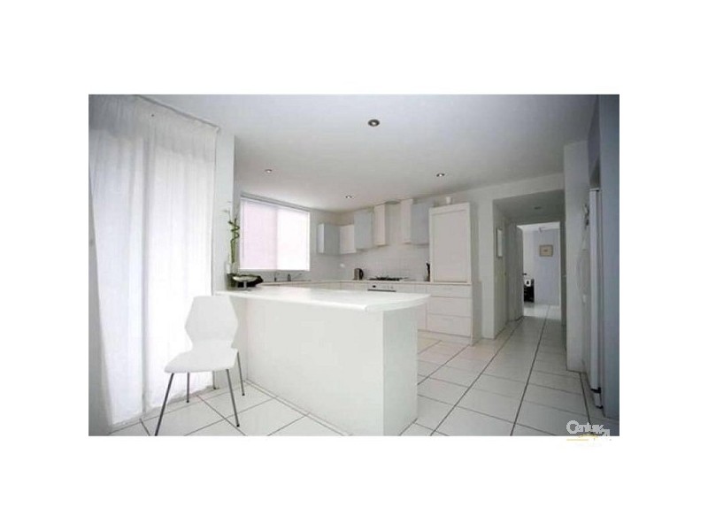 7 Rainbow Crescent, Sunrise Beach QLD 4567