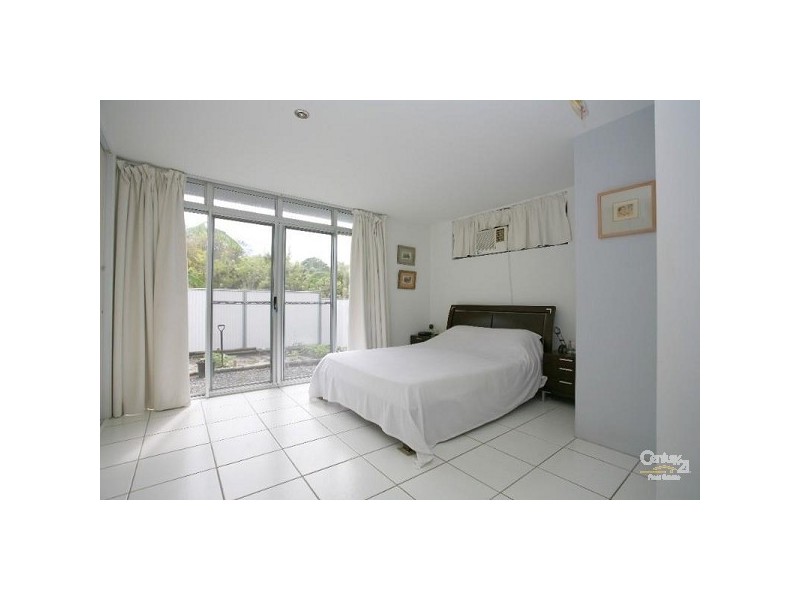 7 Rainbow Crescent, Sunrise Beach QLD 4567