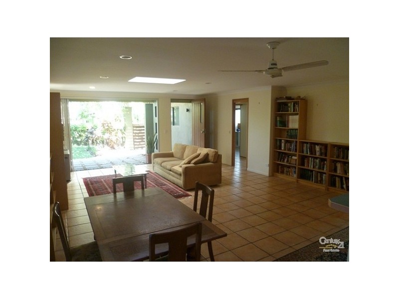 15 Depper Street, Sunshine Beach QLD 4567