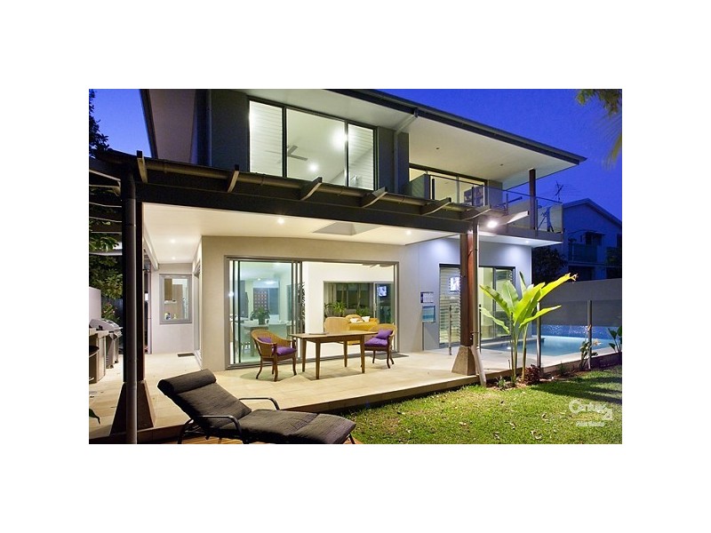 20 Depper Street, Sunshine Beach QLD 4567