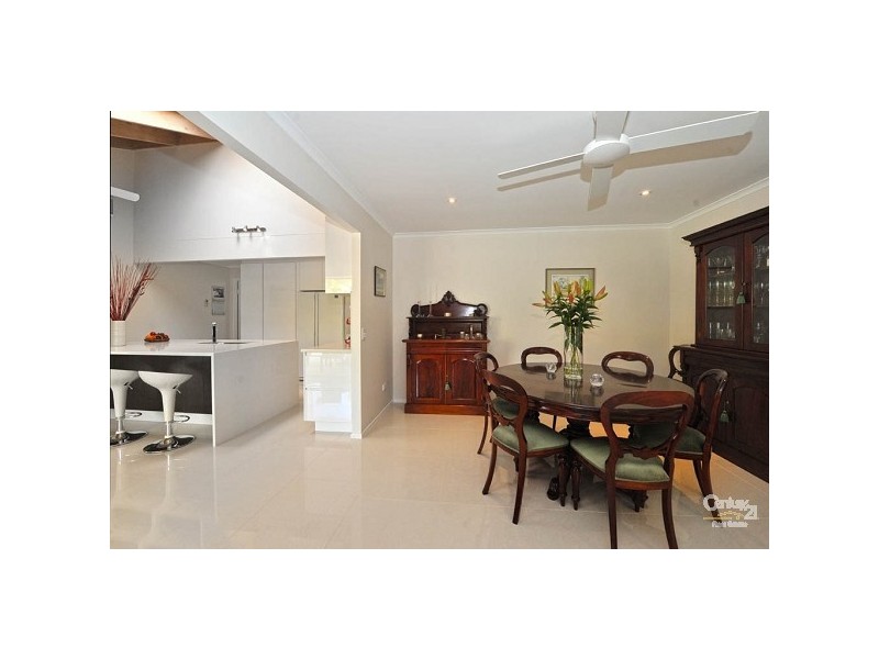 5 Corona Street, Sunshine Beach QLD 4567