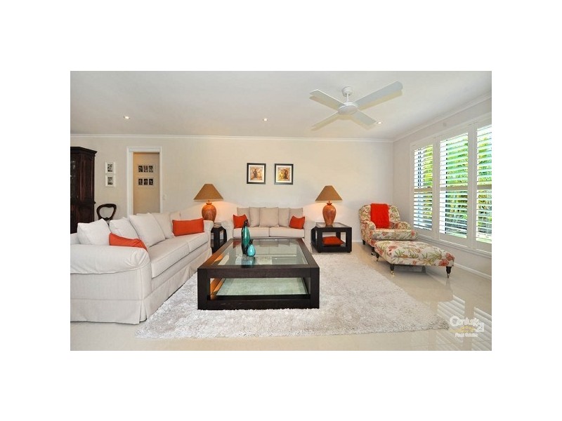 5 Corona Street, Sunshine Beach QLD 4567