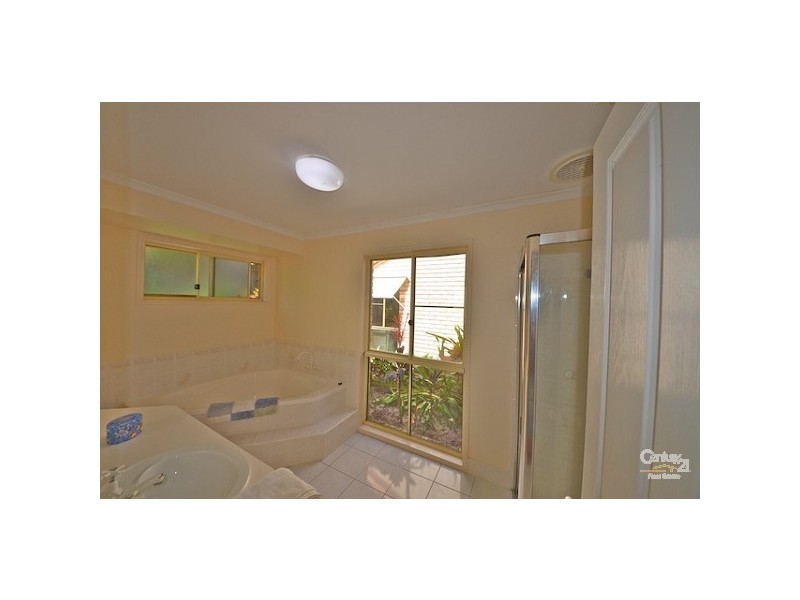 11 Pavonia Street, Peregian Beach QLD 4573